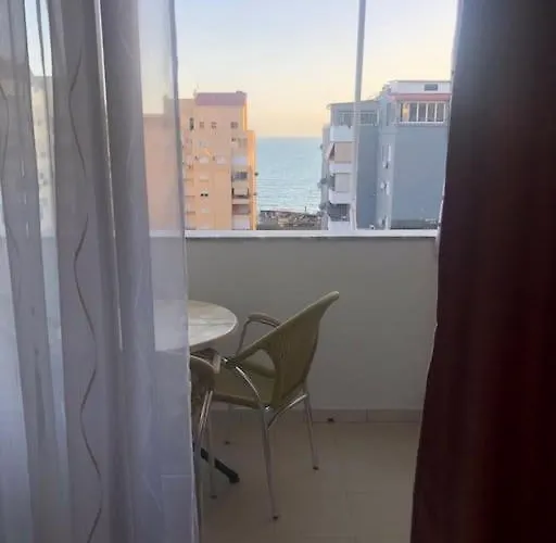 Apartament Cozy 1-bedroom Flat, Beachside *