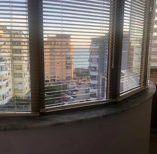 Cozy 1-bedroom Flat, Beachside * Durrës